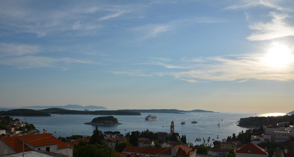 Apartments Ivusic Hvar Town Exterior foto